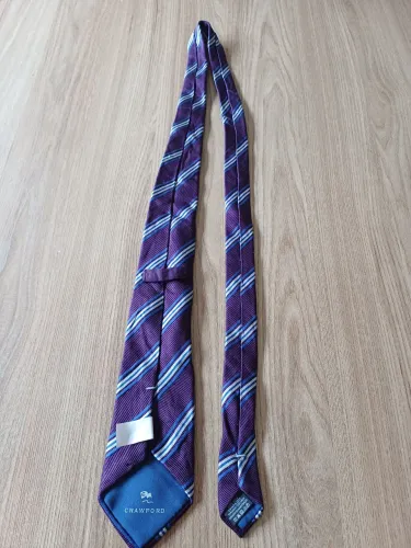 Gravata listrada roxo e cinza. Crawford.