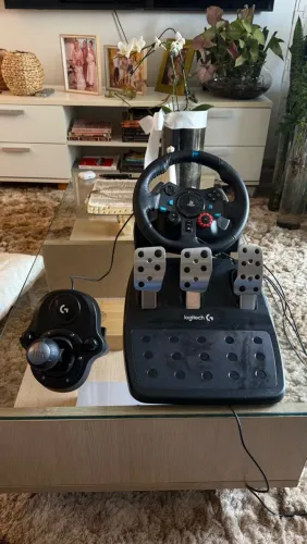 LOGITECH G29 + CÂMBIO MANUAL 6 MARCHAS LOGITECH