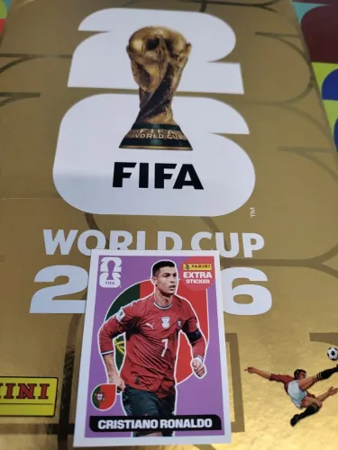 Figurinha Legend Cristiano Ronaldo Lilás || Perfeito Estado
