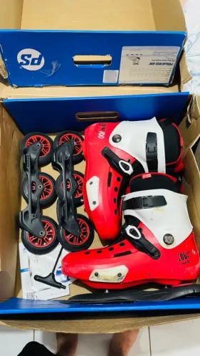 Patins Profissional Powerslide Zoom Trinity 100 tamanho 42