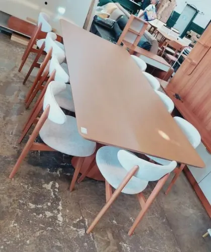 Mesa de Jantar C/ 9 Cadeiras Nova Alto Padrao