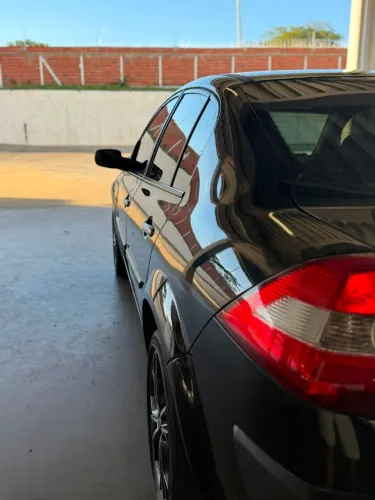 Renault Megane Sedan Dynamique Hi-flex 1.6 16V 2009