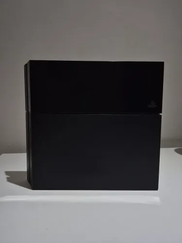 PS4 COM DEFEITO (LUZ AZUL)