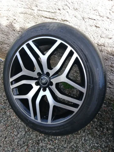 Vendo ou troco rodas 20 5x108 velar