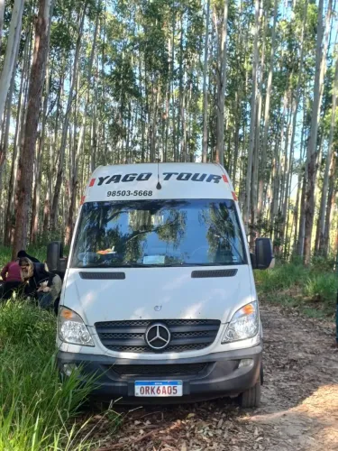 ALUGUEL DE VAN COM MOTORISTA 