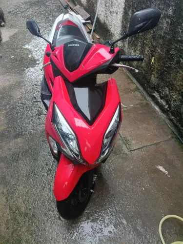 Honda elite