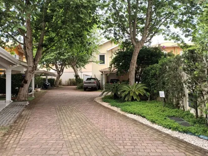 Casa a venda Granja Viana