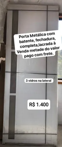 Porta Metálica Completa