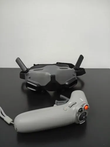 DJI Goggles 2 + Motion Controller