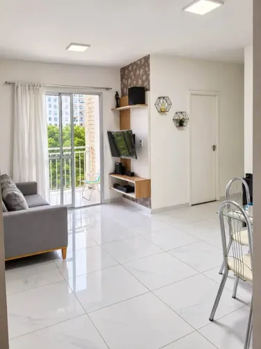 BRISAS ALTOS DO CALHAU | À VENDA Apartamento nascente, no 2º andar, com 72m/ 3 quartos