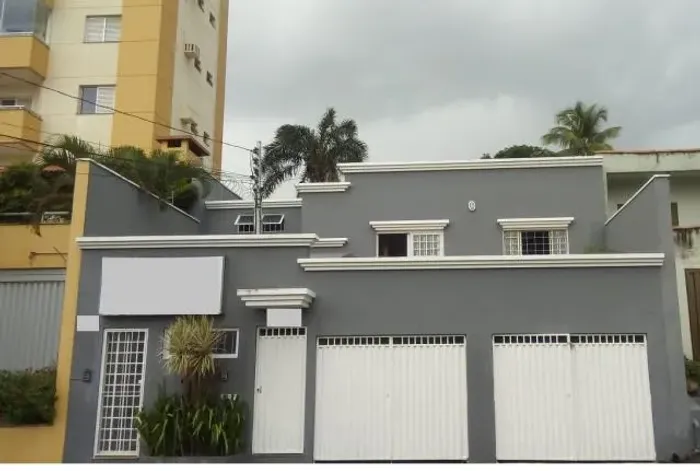 Casa para venda no bairro Fundinho