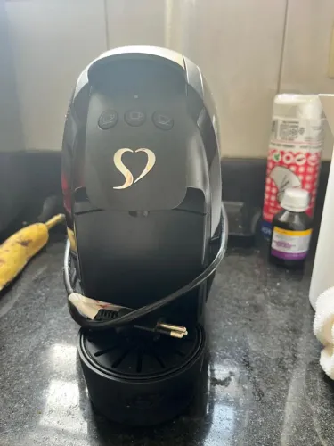 Cafeteira 3 coracoes