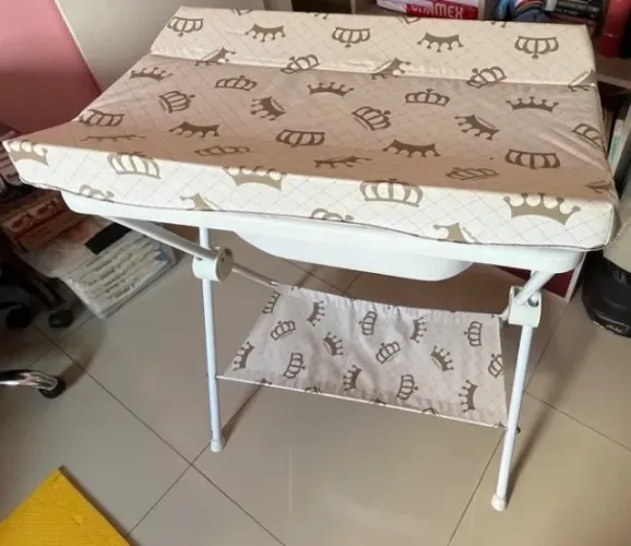 Banheira de bebê com trocador- Galzerano