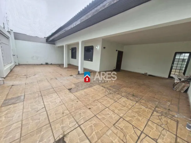 Casa com 5 dormitórios para alugar, 277 m² por R$ 6.500,01/mês - Jardim São Francisco - Sa