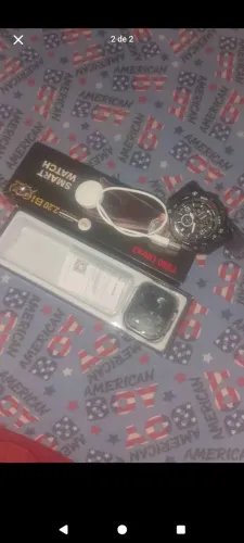 Vendo esses dois relógios por r$ 190 o digital está sem pulseira que arrebentou 