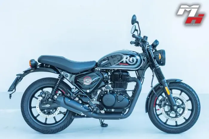 ROYAL ENFIELD HUNTER 350 DAPPER GREY 2025