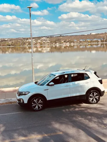 Volkswagen T-Cross Highline 1.4 TSI Flex 16V 5P AUT 2021