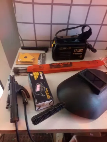 Vendo máquina de solda completa