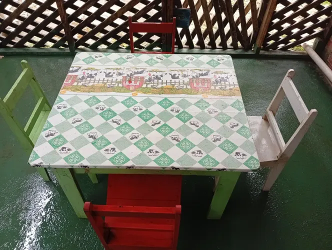 Mesa escolar infantil