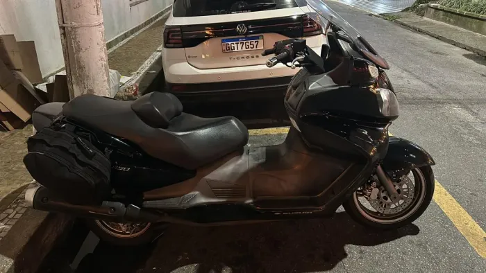 Suzuki Burgman 650