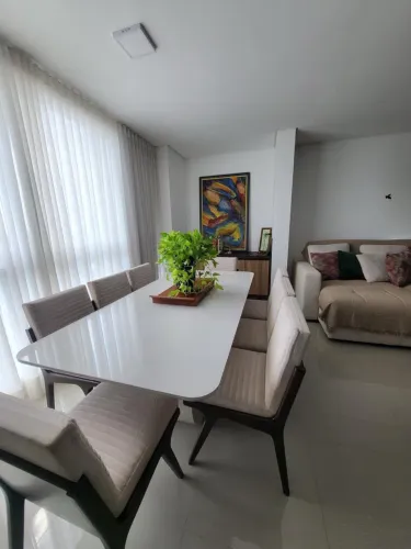 Mesa jantar 8 lugares- MARAVILHOSA- laca off white