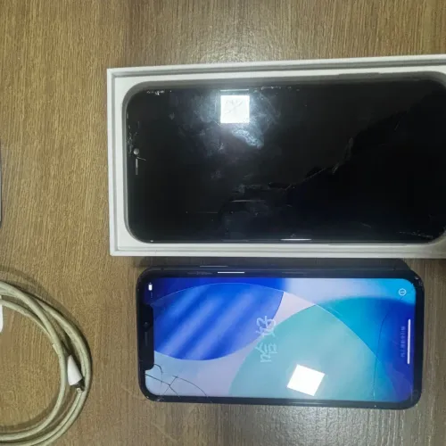 iPhone 11 - 128 Gb Preto