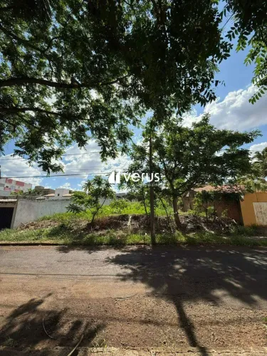 TERRENO à venda, CIDADE JARDIM - Uberlândia/MG