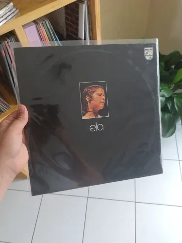 LP Elis Regina