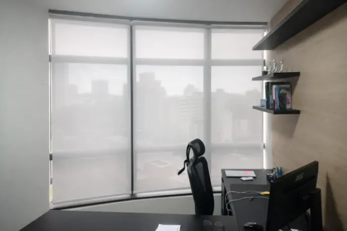 Persiana Rolô Blackout Sob Medida | Orçamento Grátis em Brasília