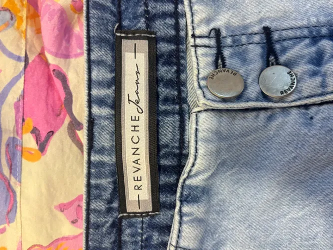 Bermuda Jeans Revanche Feminina