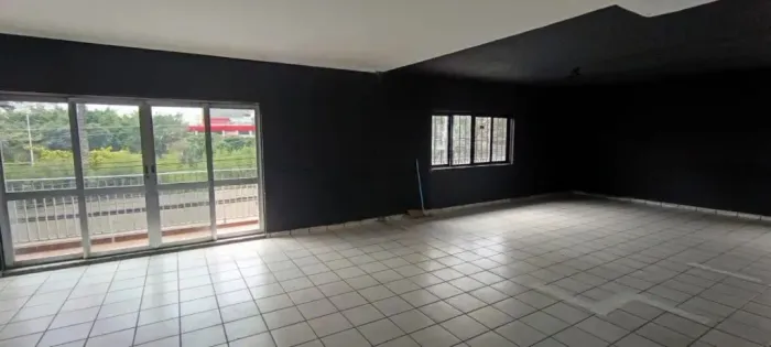 Salao comercial para alugar em Umuarama, Osasco