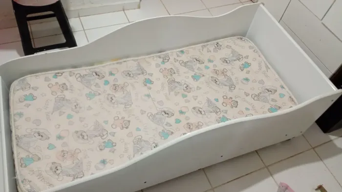 Vende-se cama infantil 