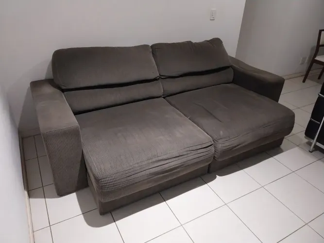 Sofá retratil e reclinavel com 2.40 metros