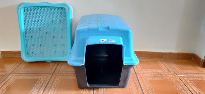 Casinha para Cachorros + Tapete Higiênico
