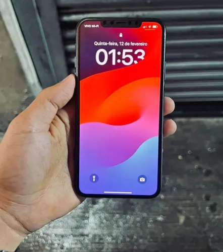 Vendo IPhone 11 Pro Max 255GB R$ 690,00