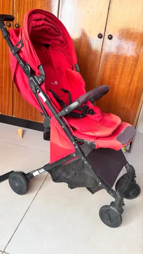 Carrinho de bebê safety 1rst