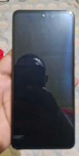 Vende-Se Xiaomi redmi 12, em ótimo estado de uso, não aceito propostas absurdas.