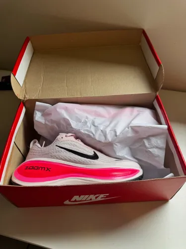 Tenis Nike Vomero TM 34