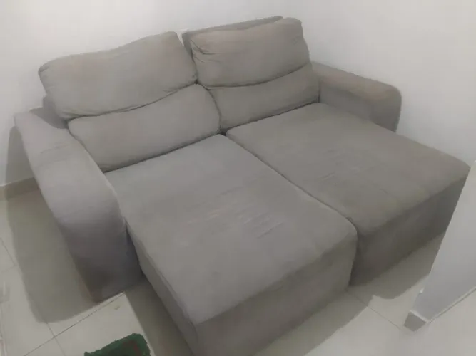 Sofa retratil barato. 550,00 grande TEL: *