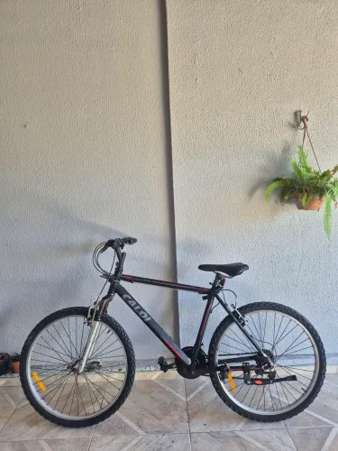 Bicleta Caloi MTB Suspension aro 26