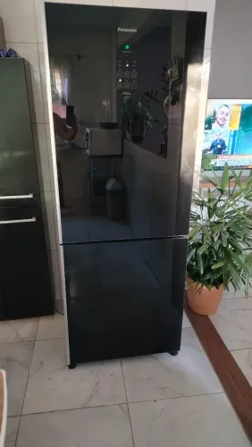 GELADEIRA PANASONIC INVERTER PORTA DE VIDRO PRETA