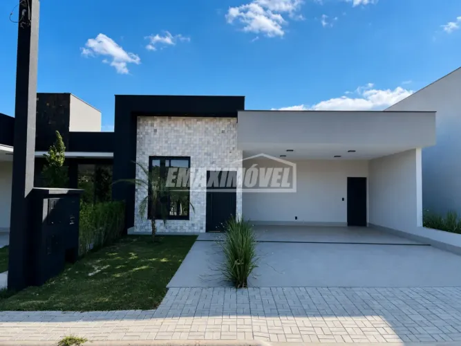 Casa em Condomínios em Araçoiaba da Serra