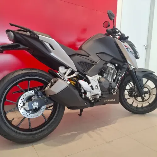 Honda CB 300F Twister 2026/ o-km - Flex - Led - Painel digital - financiamento 100%