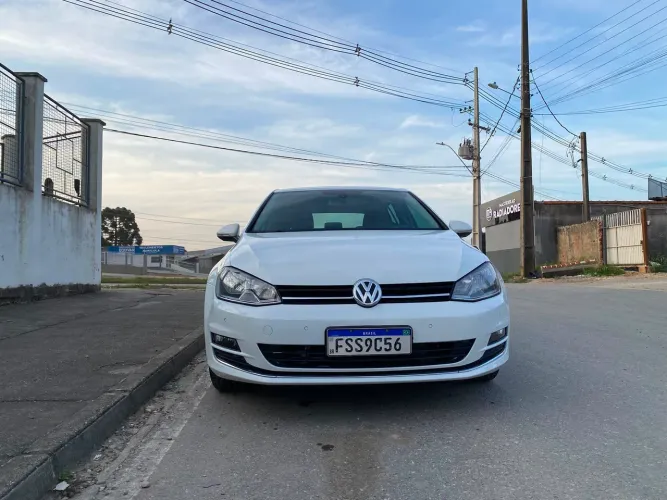Volkswagen Golf Highline 1.4 TSI 140cv Aut. 2014