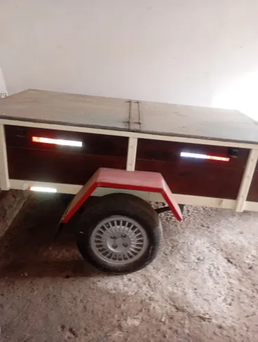 Vendo ou negocio excelente reboque tucunaré 2013