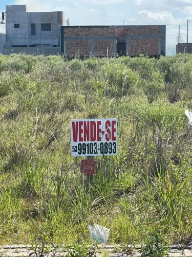Vende-se terreno