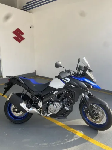 SUZUKI VSTROM 650 XT