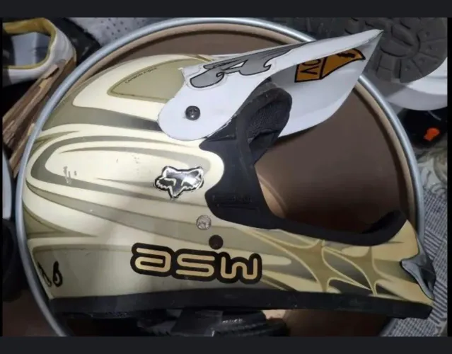Capacete ASW
