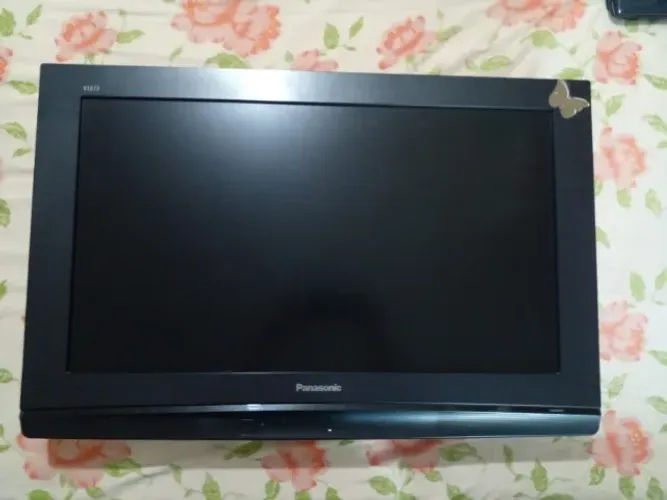TV MONITOR LCD 32 PANASONIC