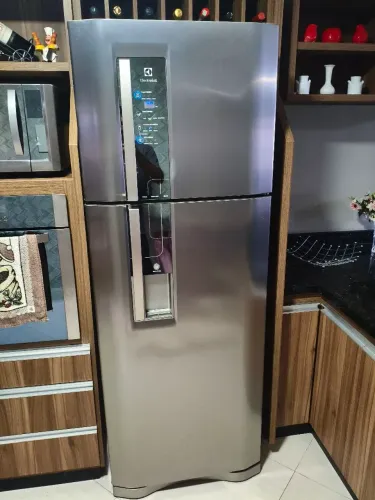 Geladeira Electrolux DW42X